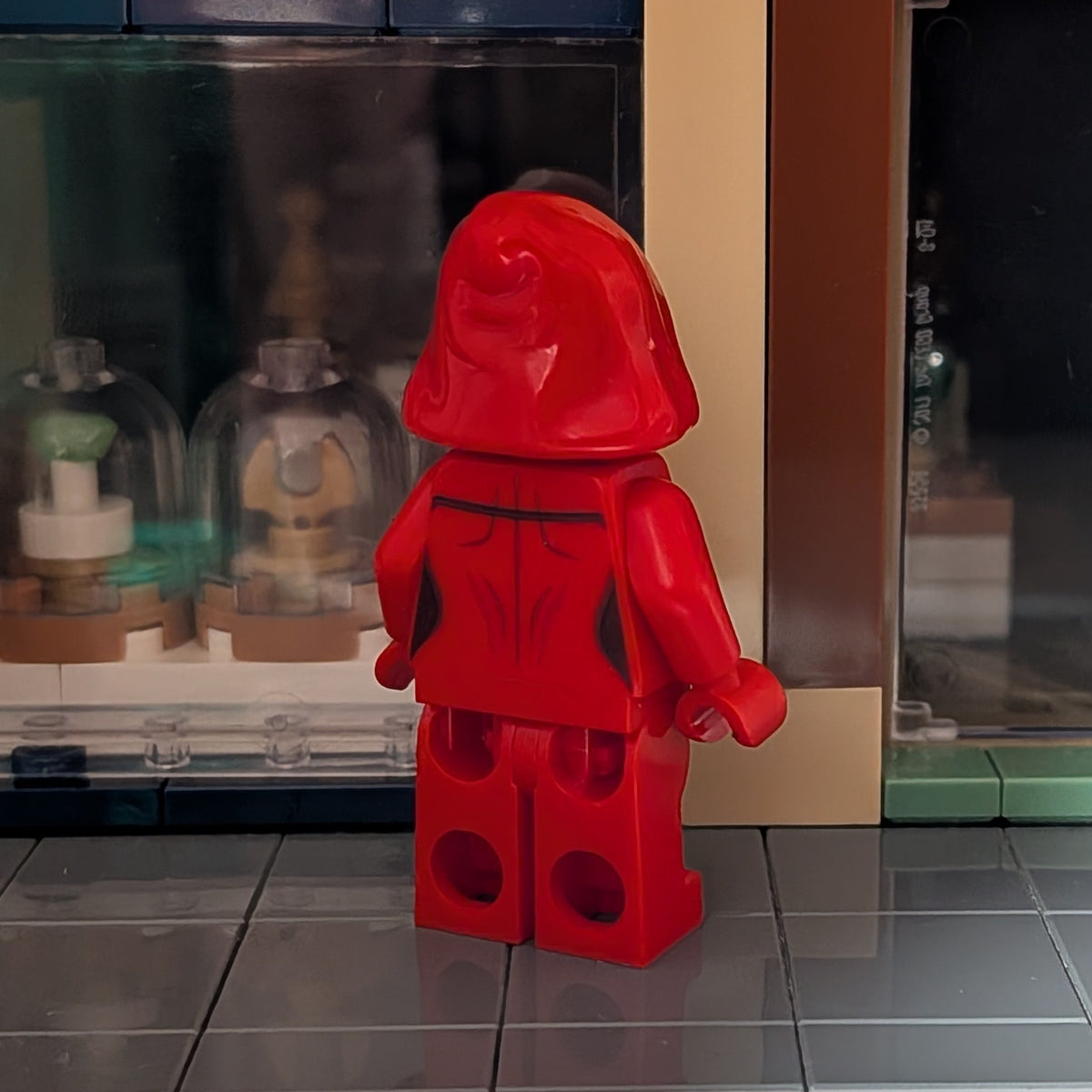 Red Capuche