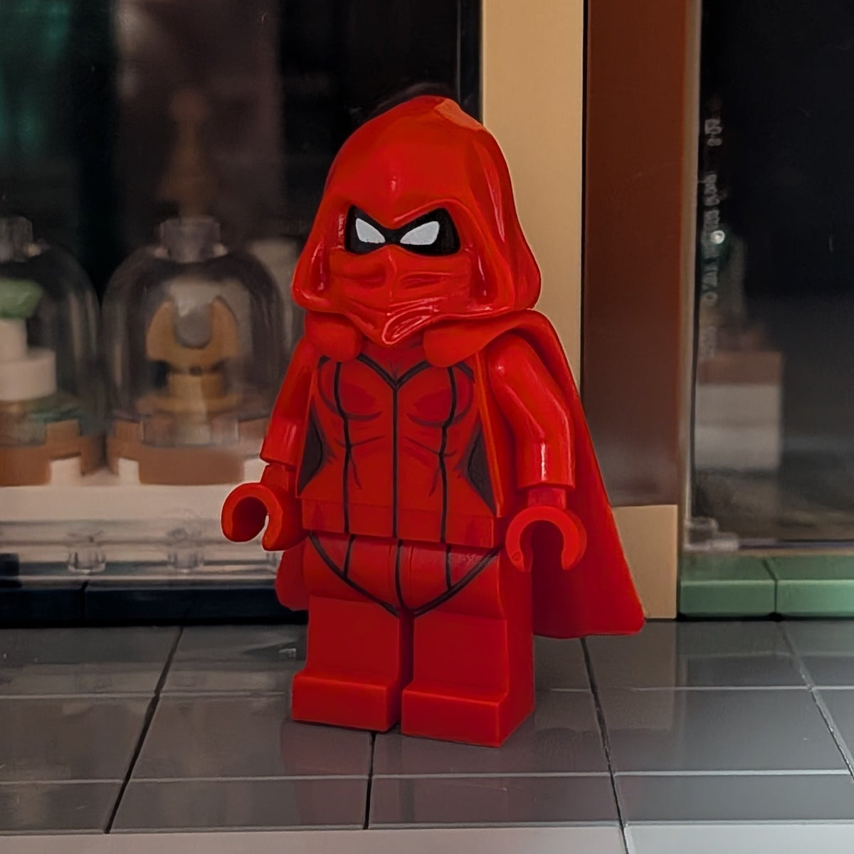 Red Capuche